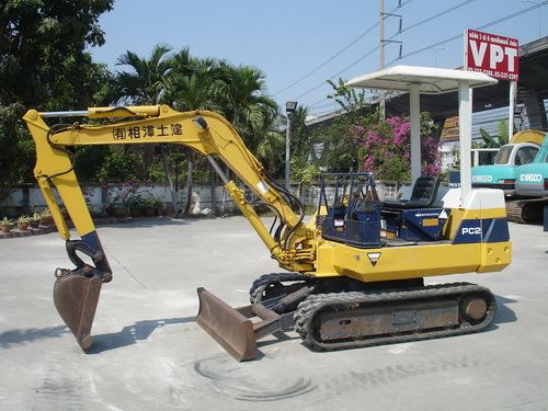 PC 20-6 KOMATSU tłoki i pierścienie